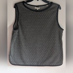 Max Studio Black and White Geometric Tank Top